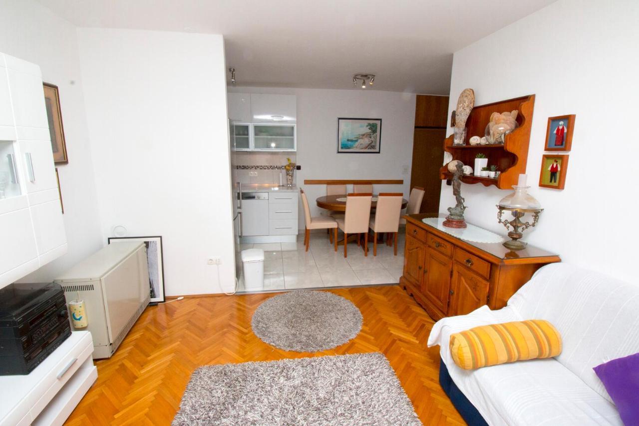Apartman Seka Omiš Exteriör bild
