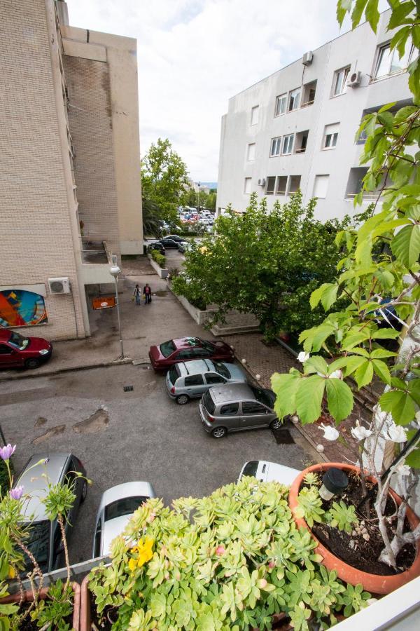 Apartman Seka Omiš Exteriör bild