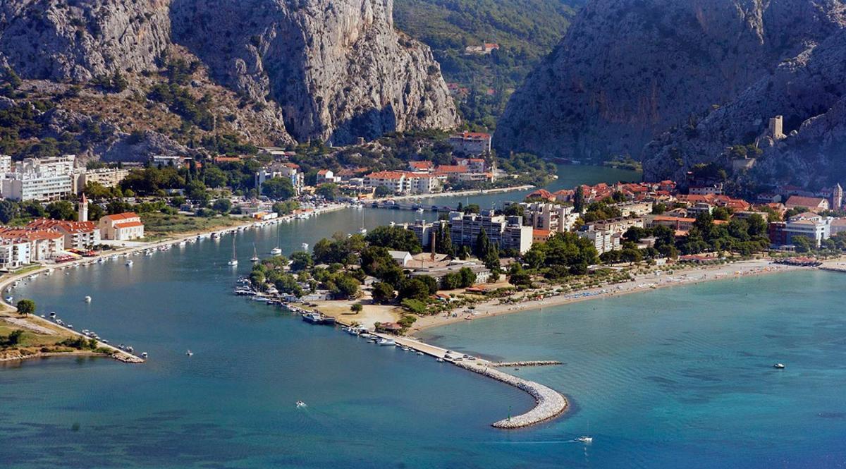 Apartman Seka Omiš Exteriör bild