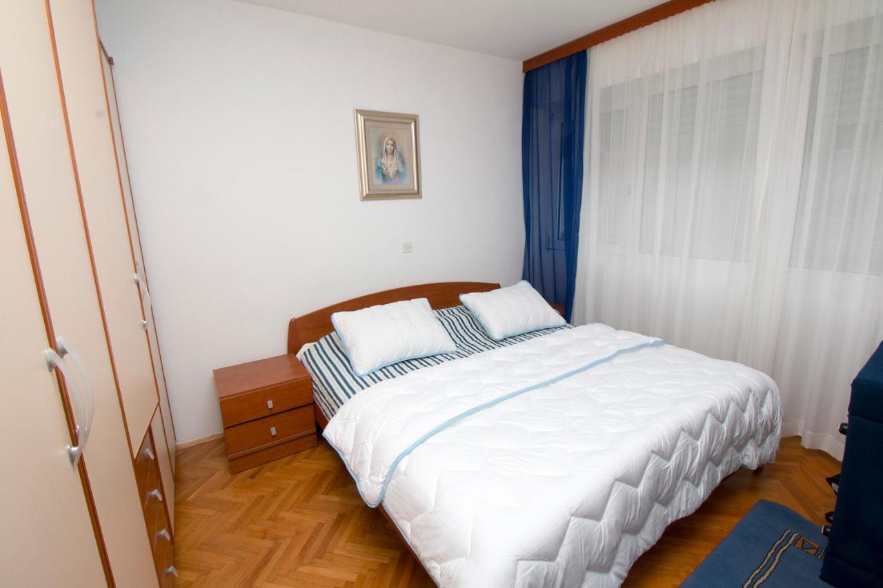 Apartman Seka Omiš Exteriör bild