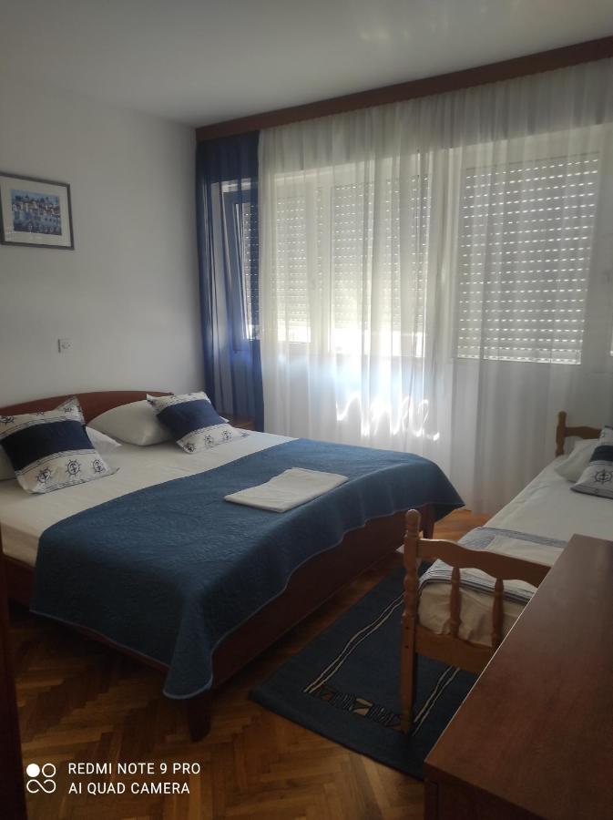 Apartman Seka Omiš Exteriör bild