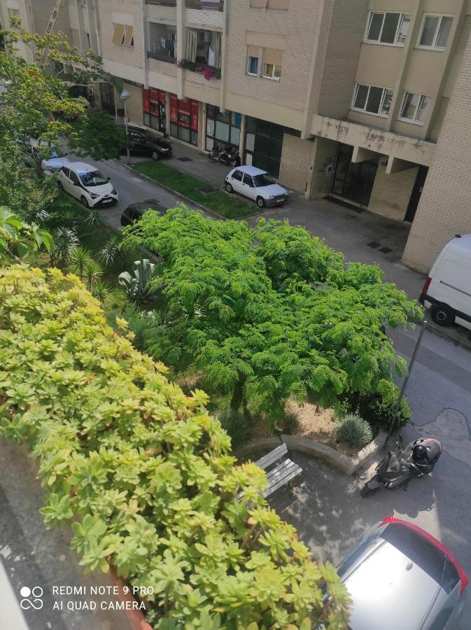 Apartman Seka Omiš Exteriör bild